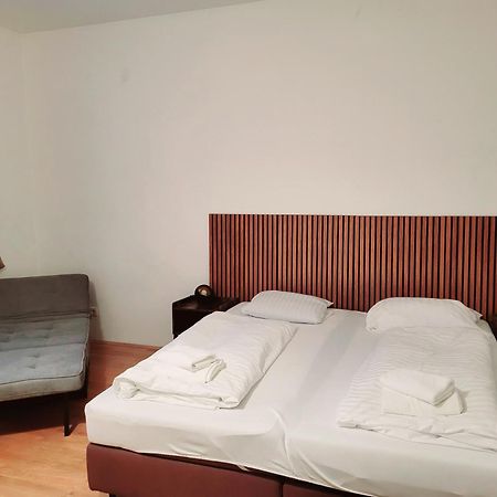 Floridsdorfer Apartment - Free Highspeed-Internet Wina Bagian luar foto
