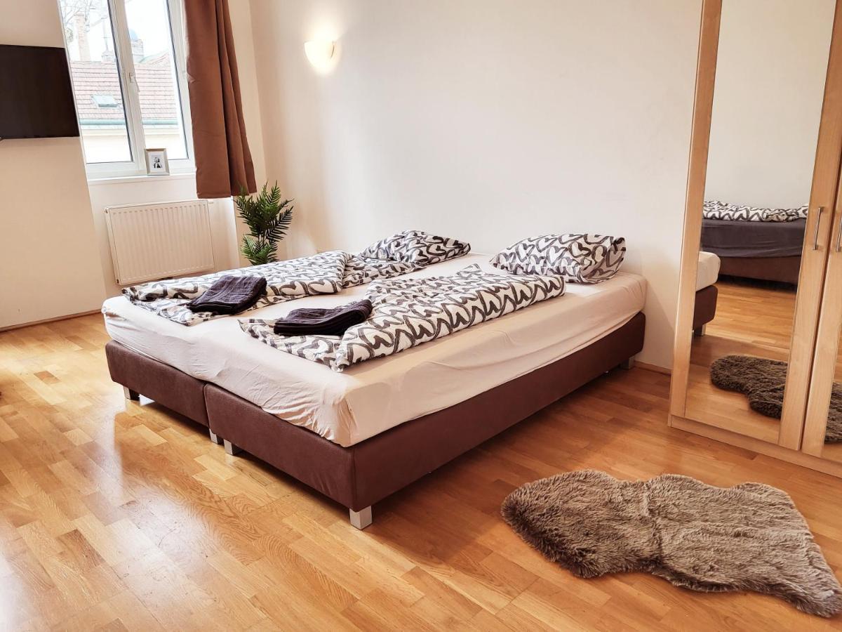 Floridsdorfer Apartment - Free Highspeed-Internet Wina Bagian luar foto