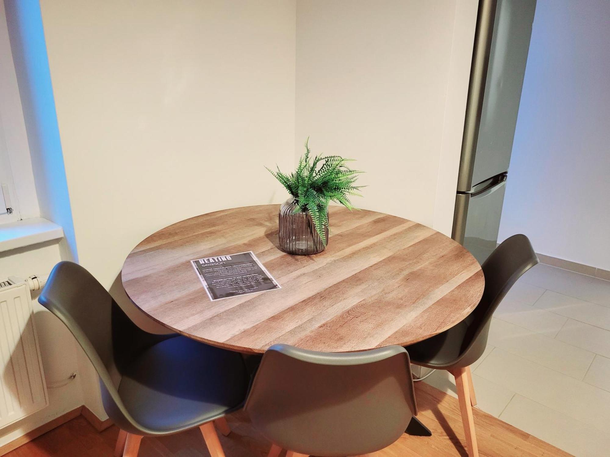 Floridsdorfer Apartment - Free Highspeed-Internet Wina Bagian luar foto