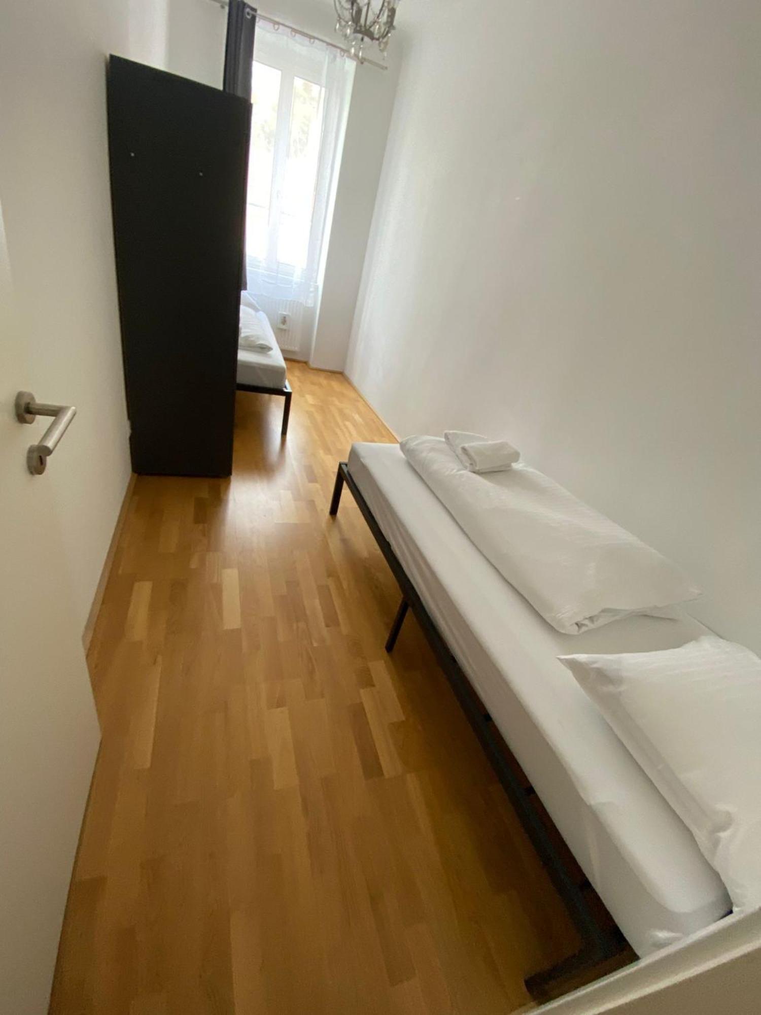 Floridsdorfer Apartment - Free Highspeed-Internet Wina Bagian luar foto